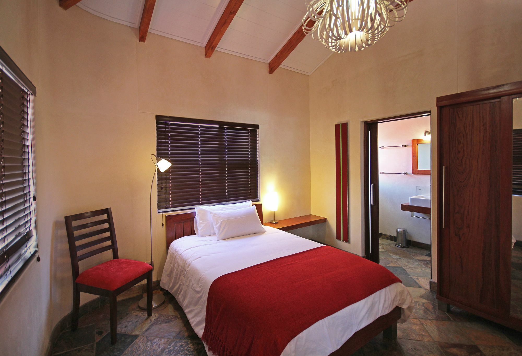 Hartmann Suites Serviced Self-Catering Apartments Windhoek Buitenkant foto